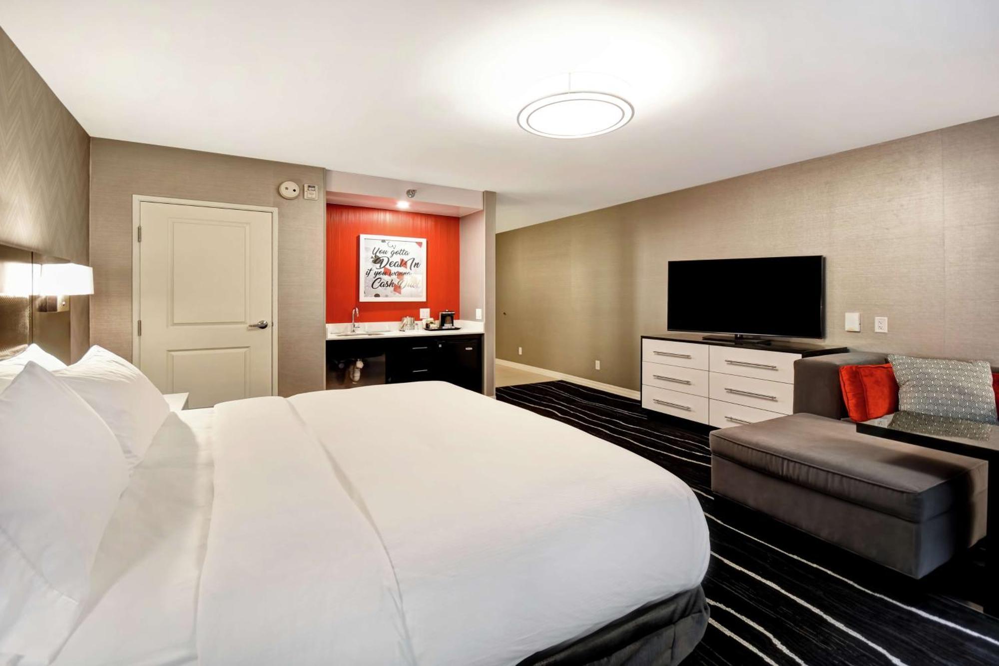 Doubletree By Hilton Deadwood At Cadillac Jack'S Kültér fotó