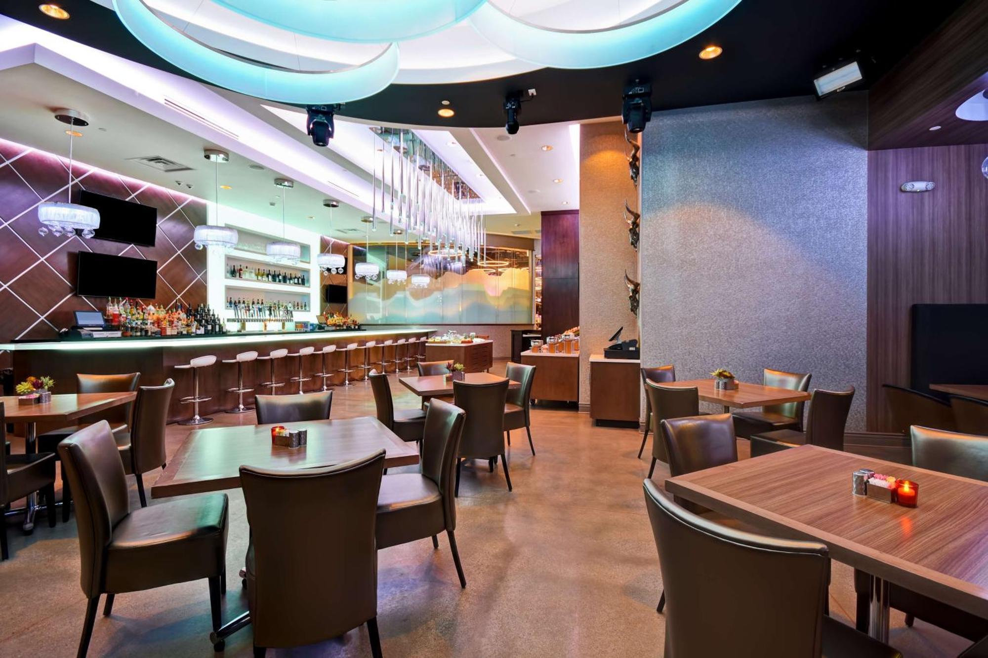 Doubletree By Hilton Deadwood At Cadillac Jack'S Kültér fotó