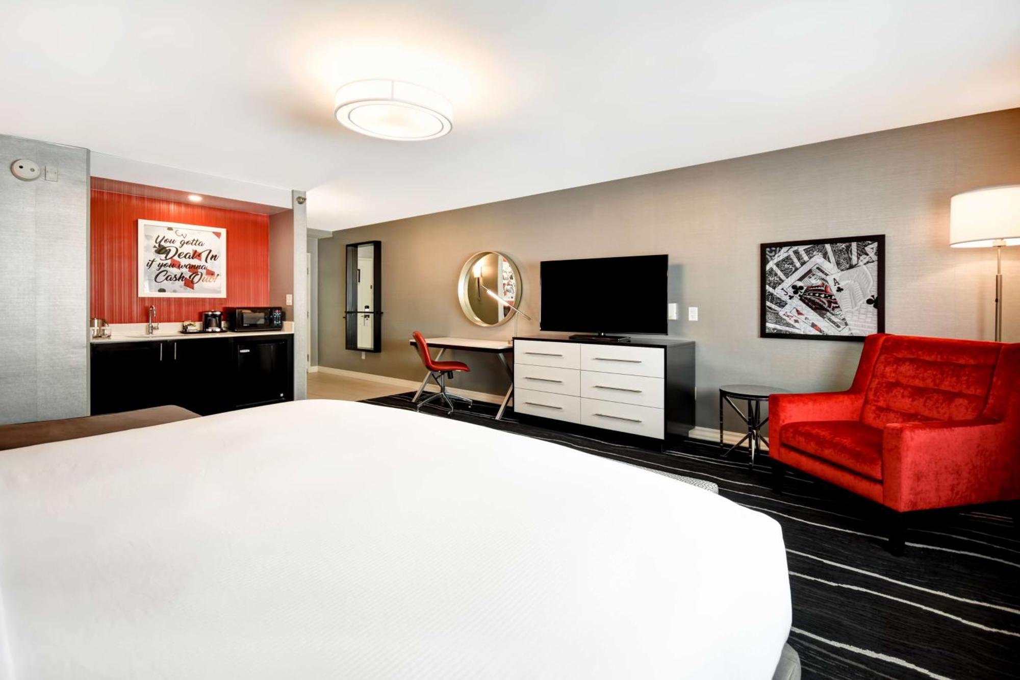 Doubletree By Hilton Deadwood At Cadillac Jack'S Kültér fotó